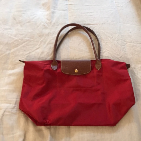 red longchamp le pliage